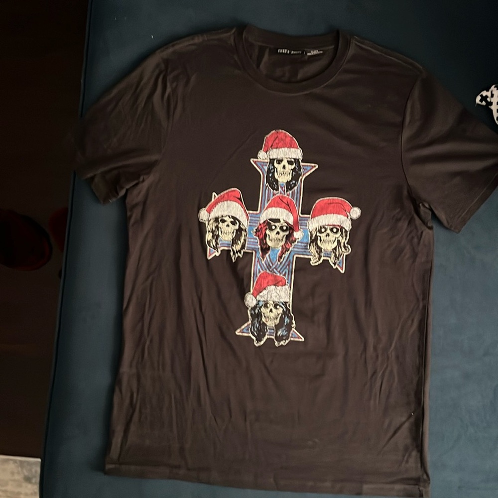 Guns N’ Roses Unisex slim fit XL tshirt